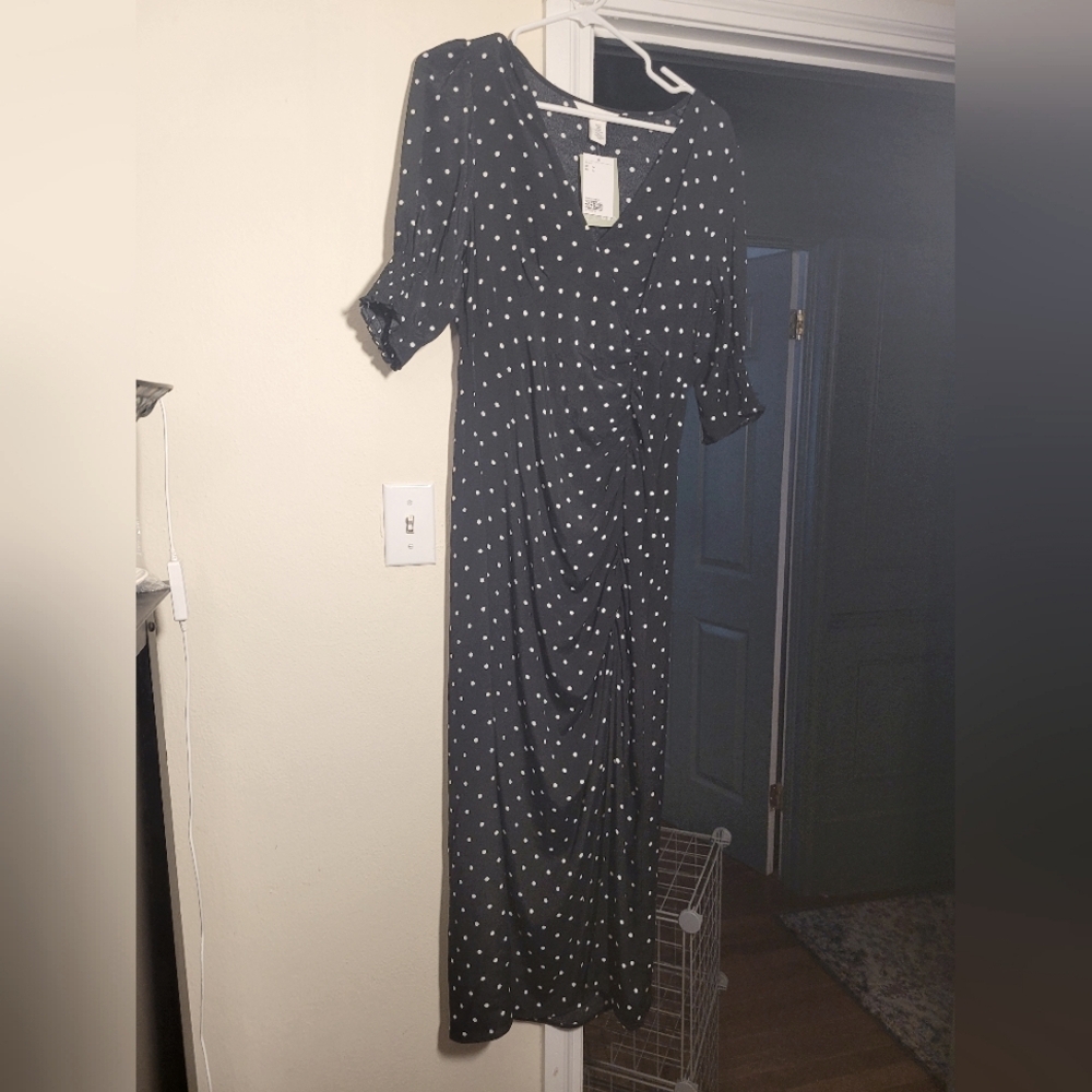 H&M puffed sleeve dress, sz M NWT